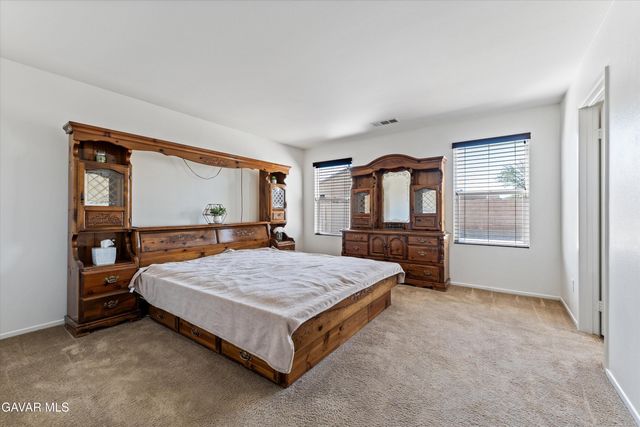 1754 West Milling St, Lancaster, CA 93534