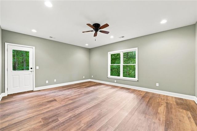 700 Settlers Crossing, Canton, GA 30114