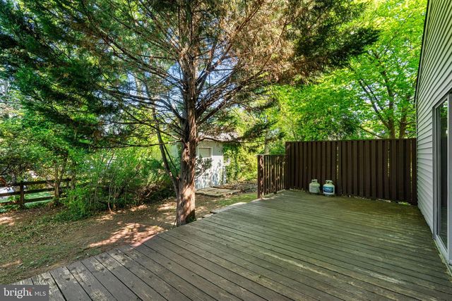 7512 FAR HILLS DR, Towson, MD 21286