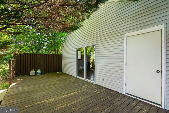 7512 FAR HILLS DR, Towson, MD 21286
