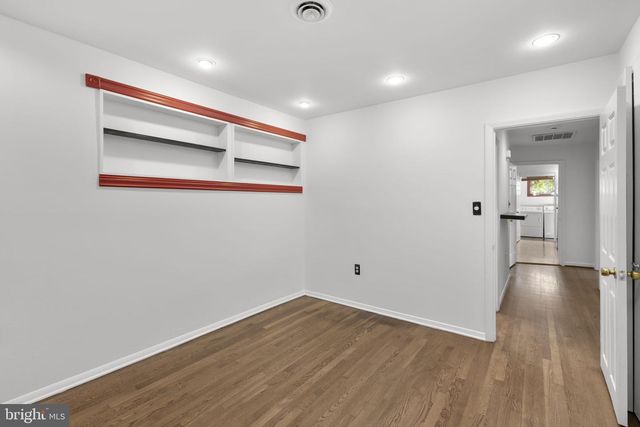 7512 FAR HILLS DR, Towson, MD 21286