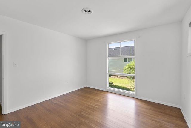 7512 FAR HILLS DR, Towson, MD 21286