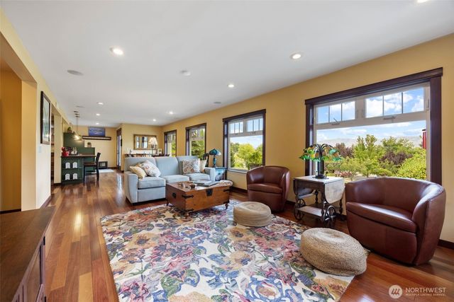 175 Green Avenue, Manson, WA 98831