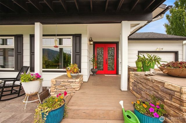 175 Green Avenue, Manson, WA 98831