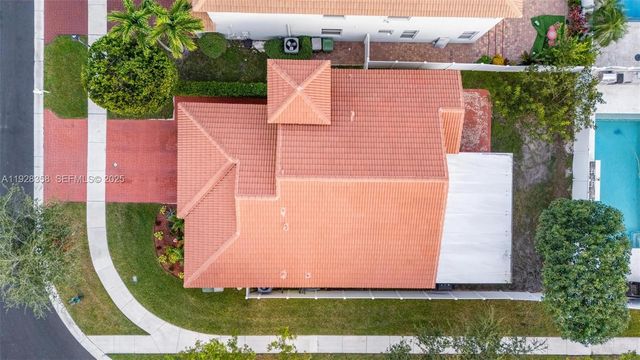 3712 NE 16th St, Homestead, FL 33033