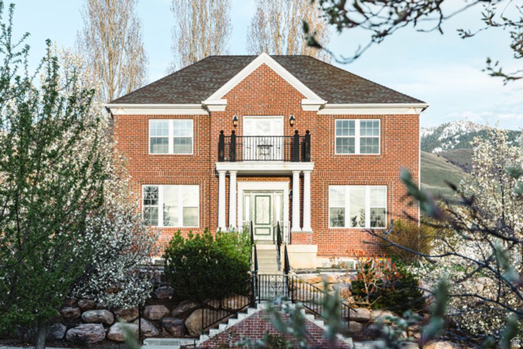 Image 54 of property listing at 434 S CARDON RIDGE DR, Smithfield, UT 84335