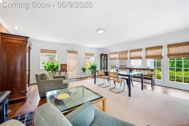 250 Pleasant Street, Birmingham, MI 48009