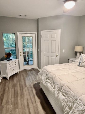 3325 Whitemarsh Way, Savannah, GA 31410