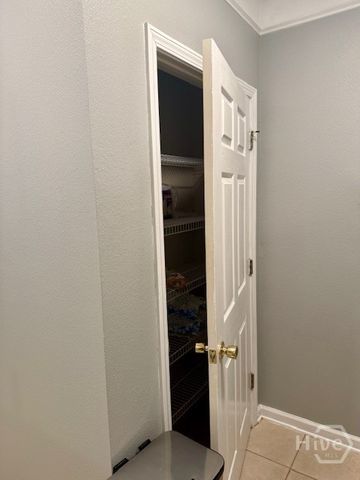 3325 Whitemarsh Way, Savannah, GA 31410