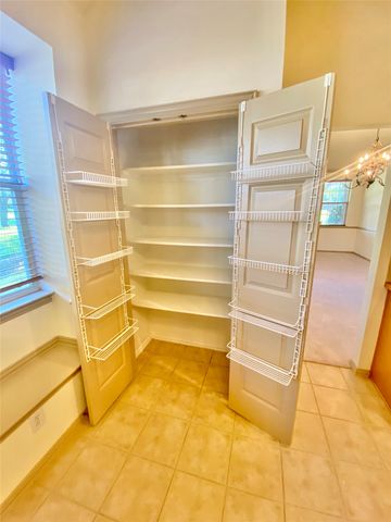 1821 Vintage Drive, Corinth, TX 76210