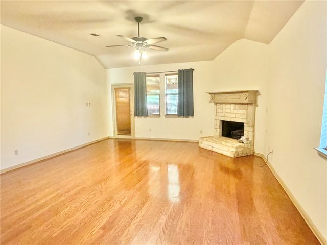 1821 Vintage Drive, Corinth, TX 76210