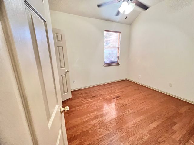 1821 Vintage Drive, Corinth, TX 76210