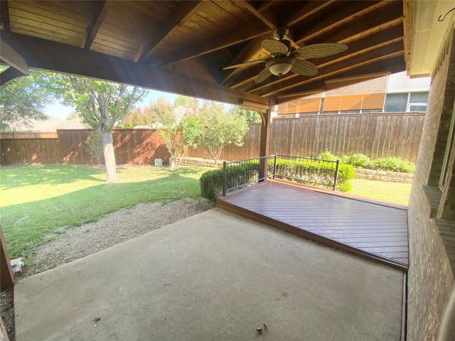 1821 Vintage Drive, Corinth, TX 76210
