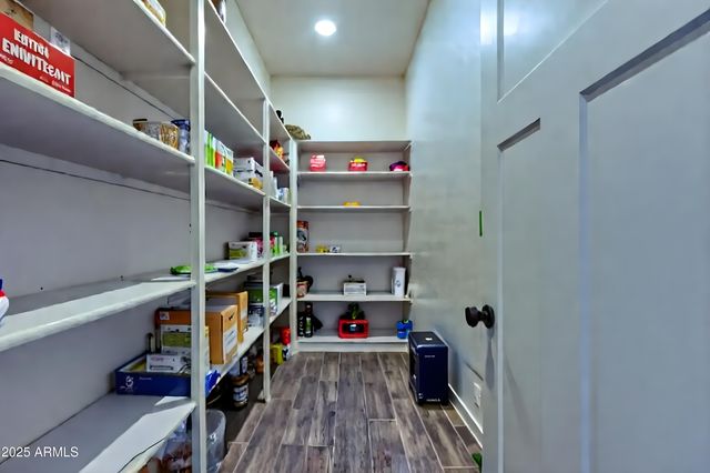 411 S HILLCREST Drive, Snowflake, AZ 85937