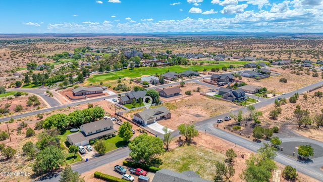411 S HILLCREST Drive, Snowflake, AZ 85937