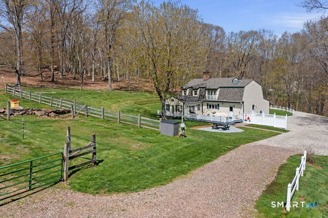 17 Markham Road, East Hampton, CT 06424