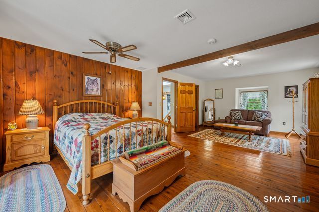 17 Markham Road, East Hampton, CT 06424