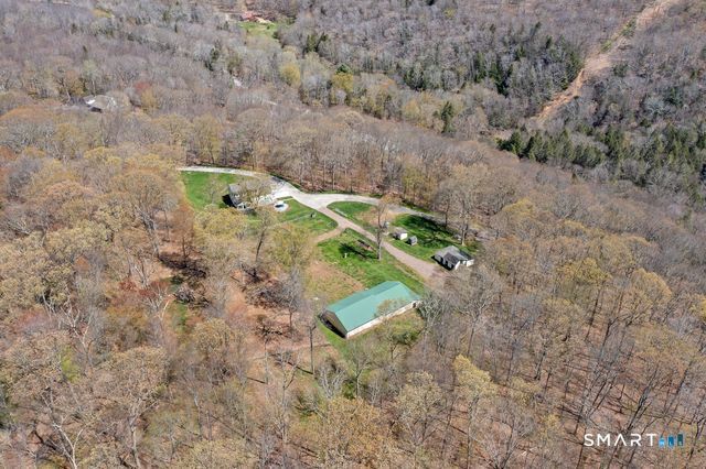 17 Markham Road, East Hampton, CT 06424
