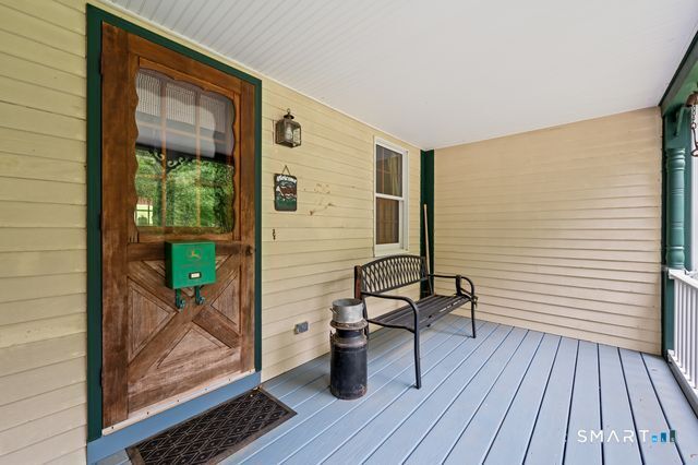 17 Markham Road, East Hampton, CT 06424