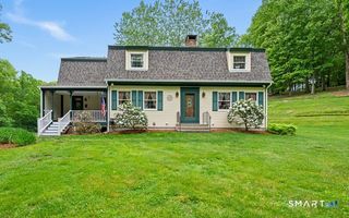 17 Markham Road, East Hampton, CT 06424