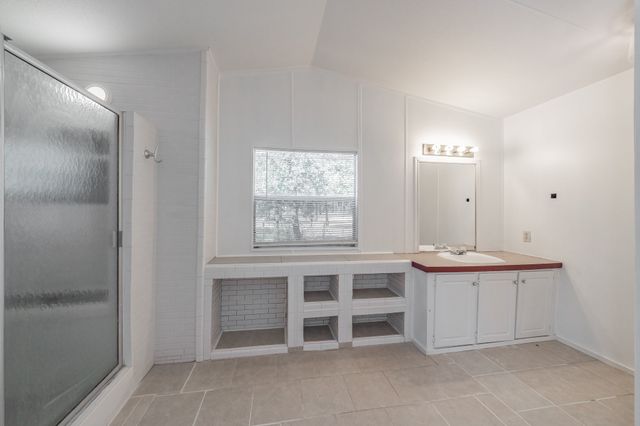 419 Wood River Road, Millsap, TX 76066