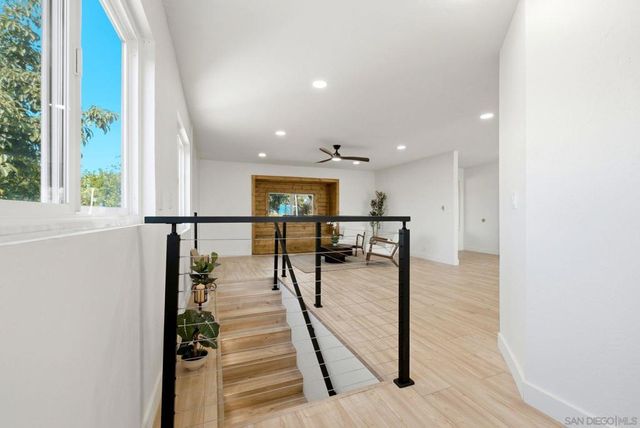 1329 Park Hill Ln, Escondido, CA 92025