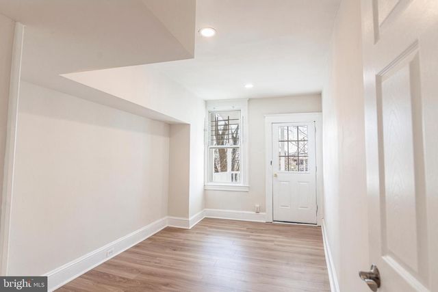 319 E UNIVERSITY PKWY, Baltimore, MD 21218