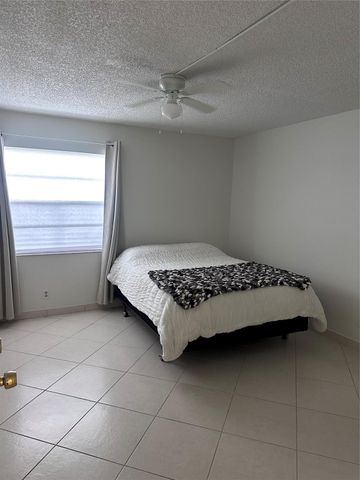 164 Burgundy D 164, Delray Beach, FL 33484