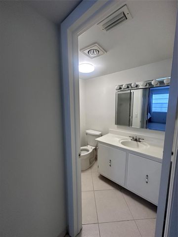 164 Burgundy D 164, Delray Beach, FL 33484