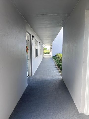 164 Burgundy D 164, Delray Beach, FL 33484