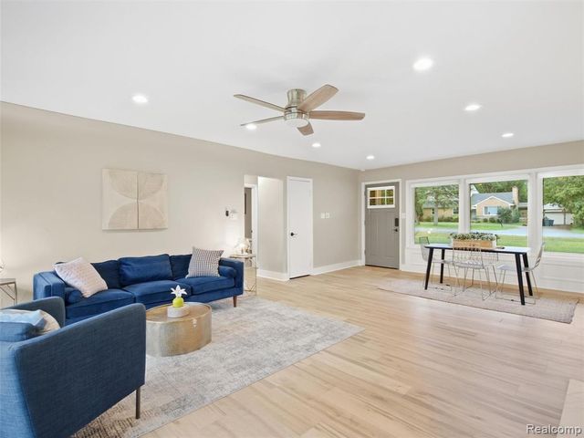 23456 Lee Baker Drive, Southfield, MI 48075