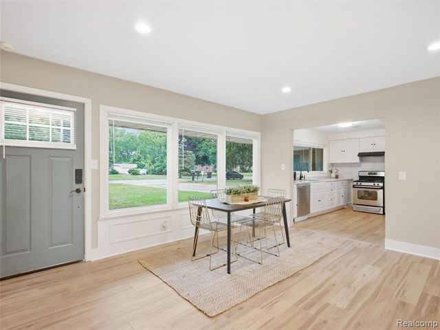 23456 Lee Baker Drive, Southfield, MI 48075