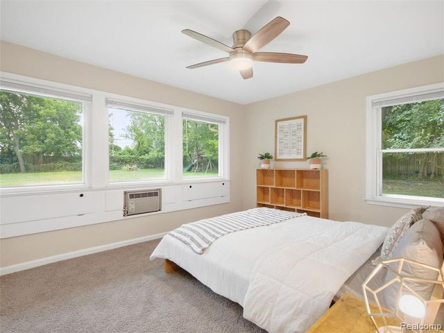 23456 Lee Baker Drive, Southfield, MI 48075