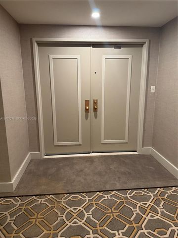 11113 Biscayne Blvd 351, Miami, FL 33181