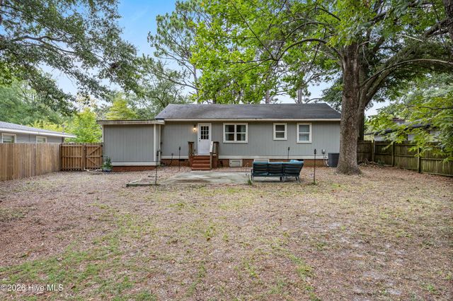 813 Holbrooke Avenue, Wilmington, NC 28412