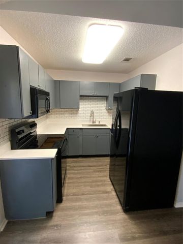 1015 E Yager LN 179, Austin, TX 78753