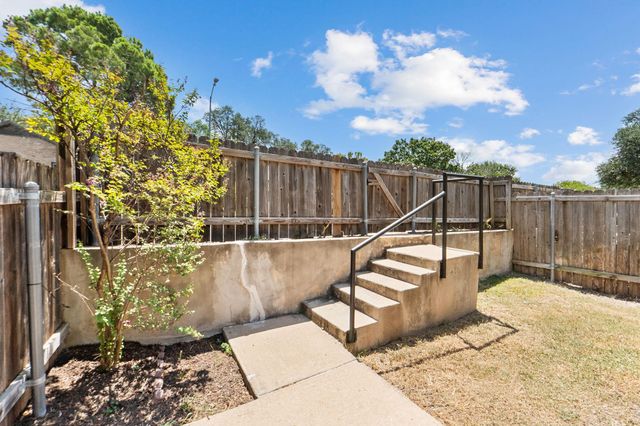 1015 E Yager LN 179, Austin, TX 78753