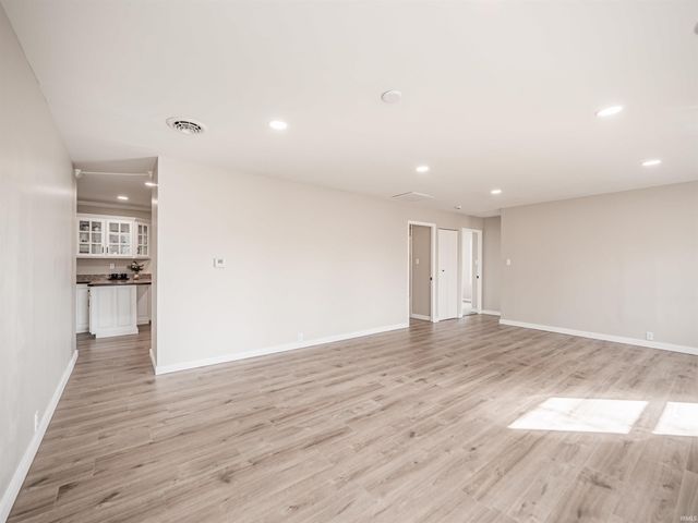 519 Greenleaf Drive, Evansville, IN 47710