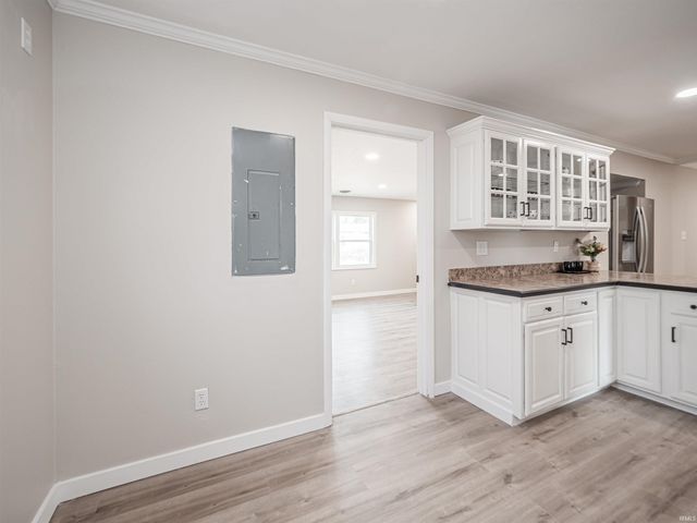 519 Greenleaf Drive, Evansville, IN 47710