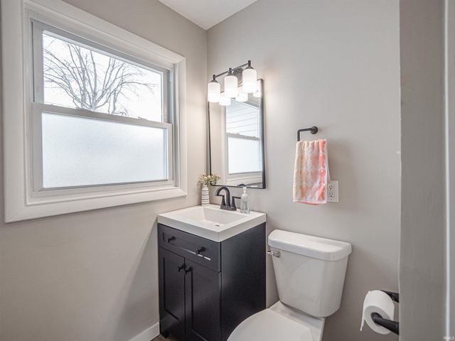 519 Greenleaf Drive, Evansville, IN 47710