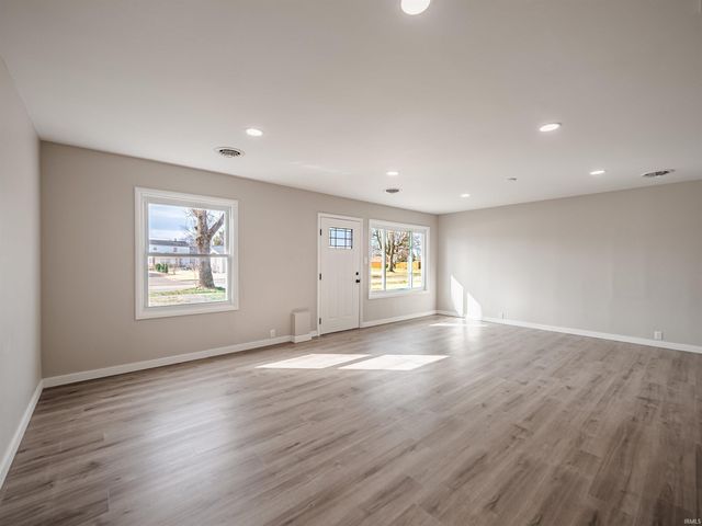 519 Greenleaf Drive, Evansville, IN 47710