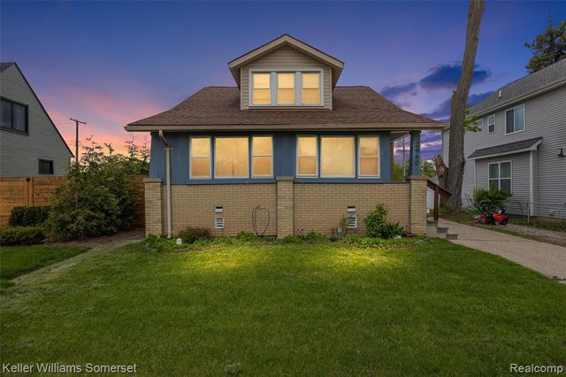 2960 Kenmore Road, Berkley, MI 48072