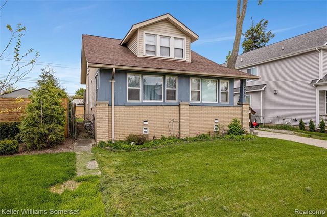 2960 Kenmore Road, Berkley, MI 48072