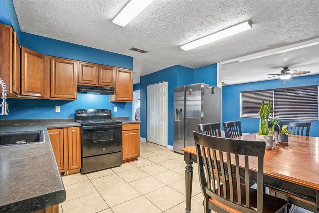 1255 16th Avenue SW, Vero Beach, FL 32962