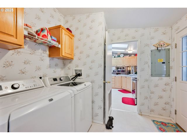 60 HERITAGE Blvd, Longview, WA 98632