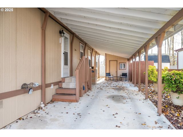 60 HERITAGE Blvd, Longview, WA 98632