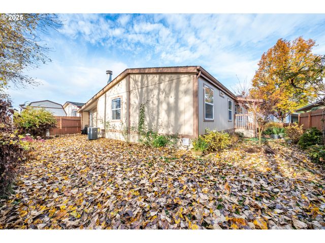 60 HERITAGE Blvd, Longview, WA 98632