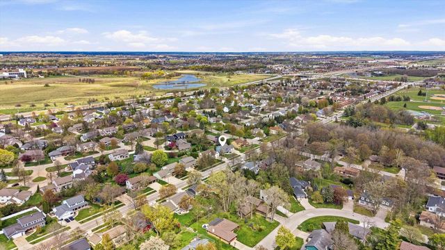1138 E CAPITOL DRIVE, Appleton, WI 54911