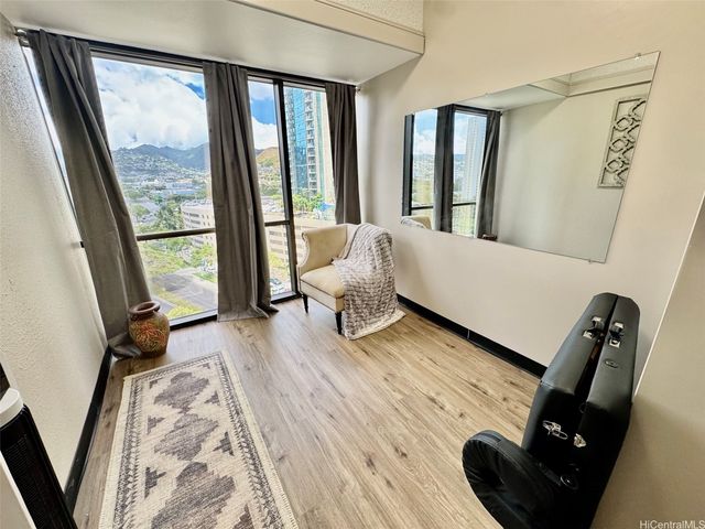 1188 Bishop Street 1107, Honolulu, HI 96813