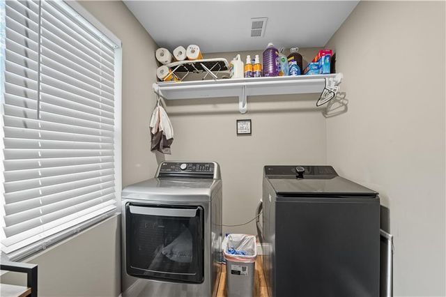 5820 Sloan Avenue, Kansas City, KS 66104